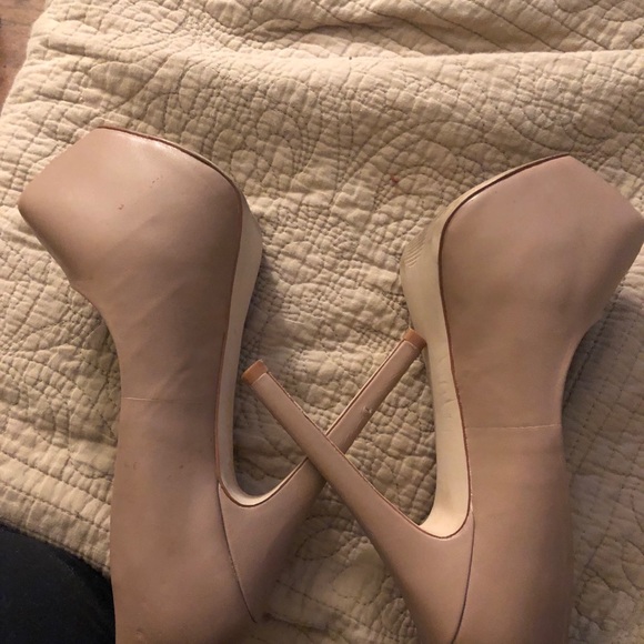 Steve Madden Deja Vu Heels - Picture 6 of 6